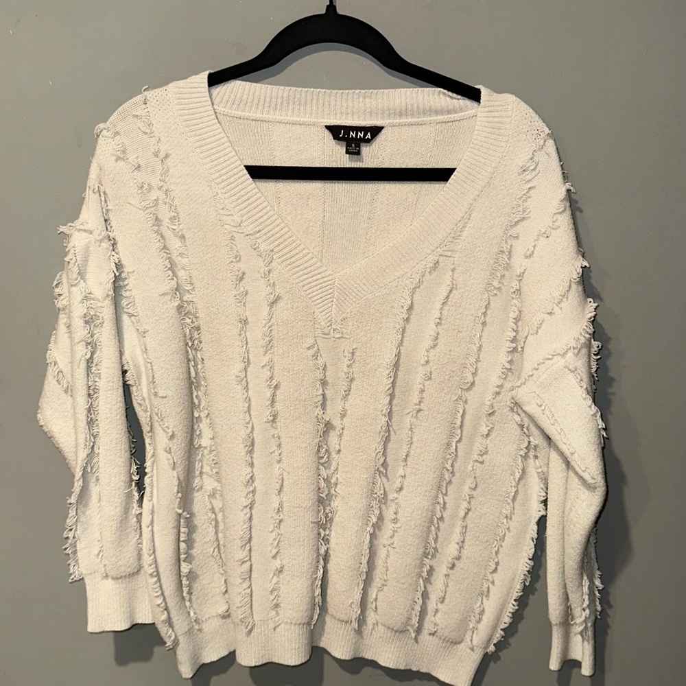 Women's Fringed V-Neck Sweater - White
